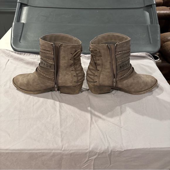 Jellypop Taupe Ankle Booties - Picture 5 of 9